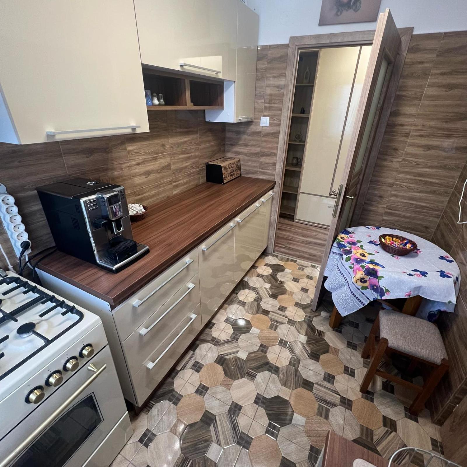 Lucky 3 Apartament